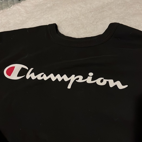Champion Sweatshirt - Picture 2 of 3